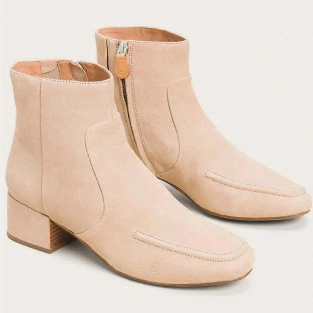 New suede boots - Picture 2 of 7